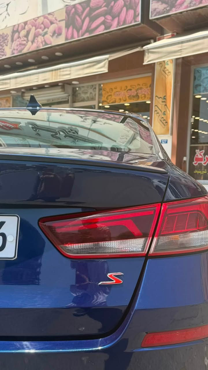 كيا اوبتيما 2020 S
مواصفات S معروفه 
فول فول للاخير بس بدون سلايد 
بصمه 
ستيرن جلد
شاشه جبيره 
جلد
3 مودات قيادة 
كشن كهرباء 
نقطة عمياء
بصمة ابواب 
تحديد مسار 
المحافضة على المسار 
ابل كار بلاي 
دبل صانصه
3 مودات قياده 
لايت LED منضومة زينون راقيه
بكلايت LED
ويل سبورت 
ماشيه 93
ضرر جاملغ وباب بدون دواخل وبدون ايرباك حادث حيل خفيف رقم اربيل الجديد
مسويلها تنضيف كامل لامنضومة الاحتراق
 يعني انسى الدوانز 
سياره نضيفه وجديده وبدون نواقص السعر (129$ ) قفل 
العنوان: اربيل  
0️⃣7️⃣5️⃣0️⃣5️⃣5️⃣6️⃣5️⃣3️⃣8️⃣3️⃣
