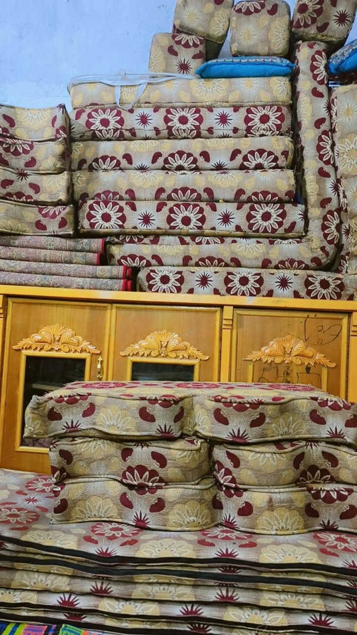 مكلف بالنشر للبيع نضيفات ***********
