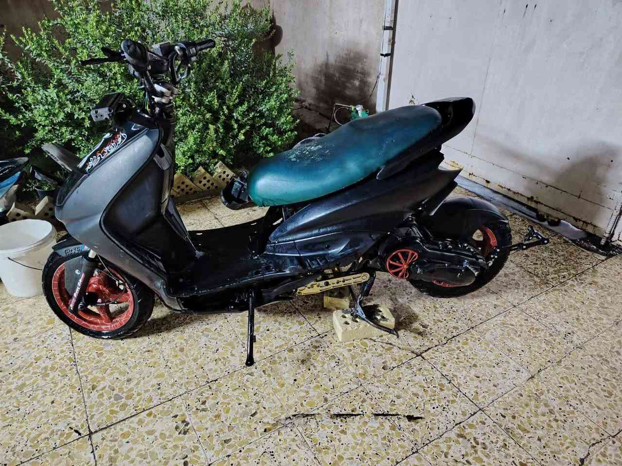 ناااعالسلام عليكم للبيع شلع سكنس نثيه نكره معدل فول مكينه هاون بوشه58 مكينه راجعه طسه ماكو مه يشهد الله جاملغ فايبر كاربون ستيرن جبلي دشبول شغال بس الطوافه واكفه كيلو متر شغال بريك امامي خلفي + ماكس مكينه رمبه بس كامت تريد غراض تريد الماكس شلع ابيعلك خااادم كفرات كامله سوادات كامله مكاني بغداد قبل مرور الحسينيه قريه الانتصار ***********
