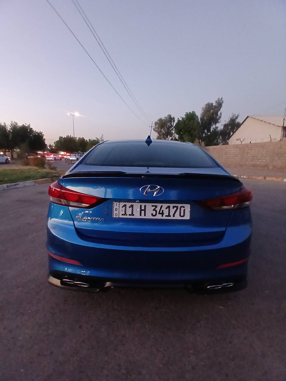 النترا ٢٠١٧ بحريه حادثها دعاميه اماميه
من امريكا فقط هنا جردت ٣ قطع صبغتهن
محرك ٢٠٠٠ دوش كفاله
فووول عده الفتحه
بصمه ..
تبريد شاشه ..ثلاجه
ويل كب 
راذارات
شاشه وكامره دواره
محرك كير جدد باسمي شخصيا
رقم بغداد 
رقم وهزه وسنويه كله جديد جددتهن قبل اسبوع 
السياره جاهزه للاخير 
مكاني بغداد الكرخ حي الاعلام ***********
