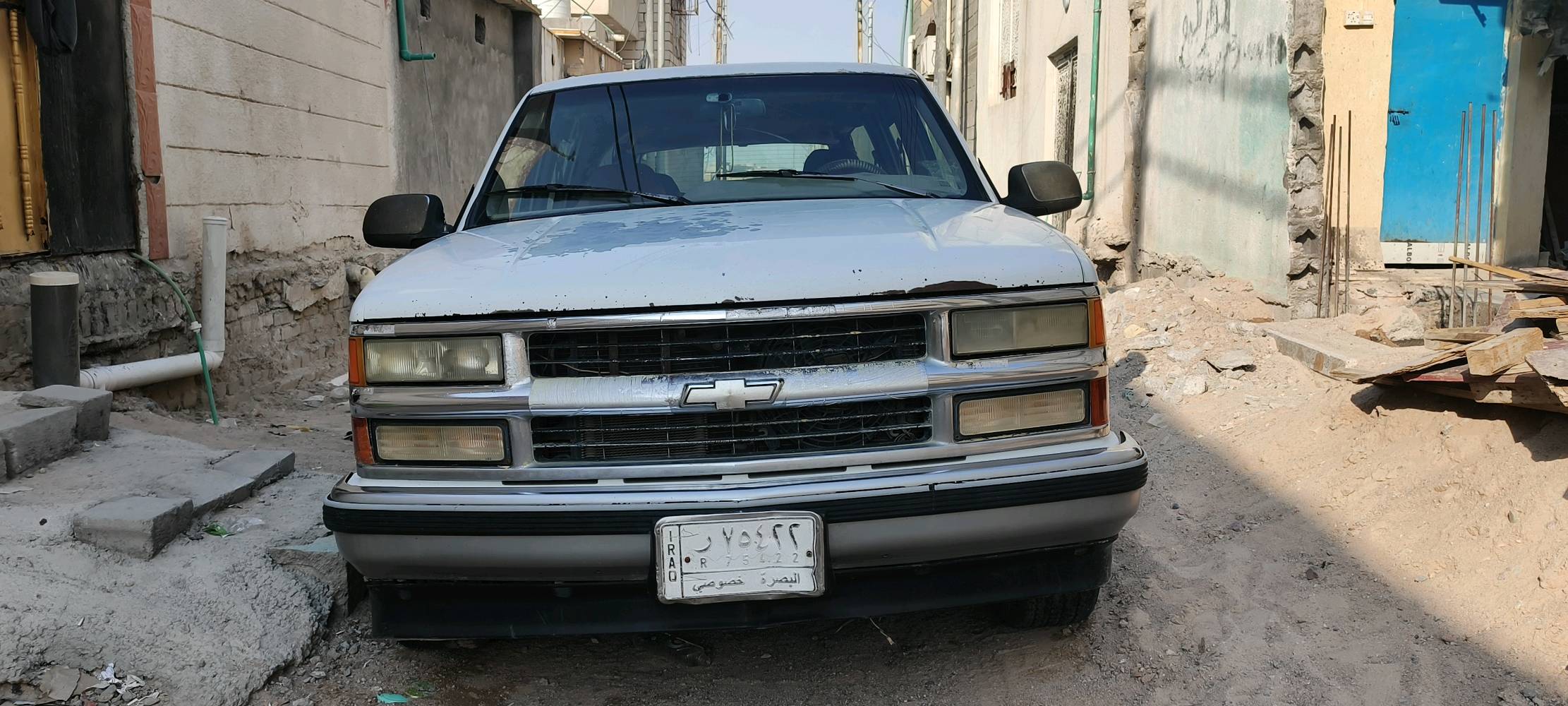 بهبهان موديل 1995 

مكينة 305 

گير 700 

سيارة بلادية مامصبوغة  

دواخلها نظيفة مابيها عيب 

سيارة باسمي تحويل ثاني يوم اذا تريد 
سنوية مامنتهية 

السعر 33 وبيها مجال 

عنواني البصرة الزبير 

رقم الهاتف : ***********