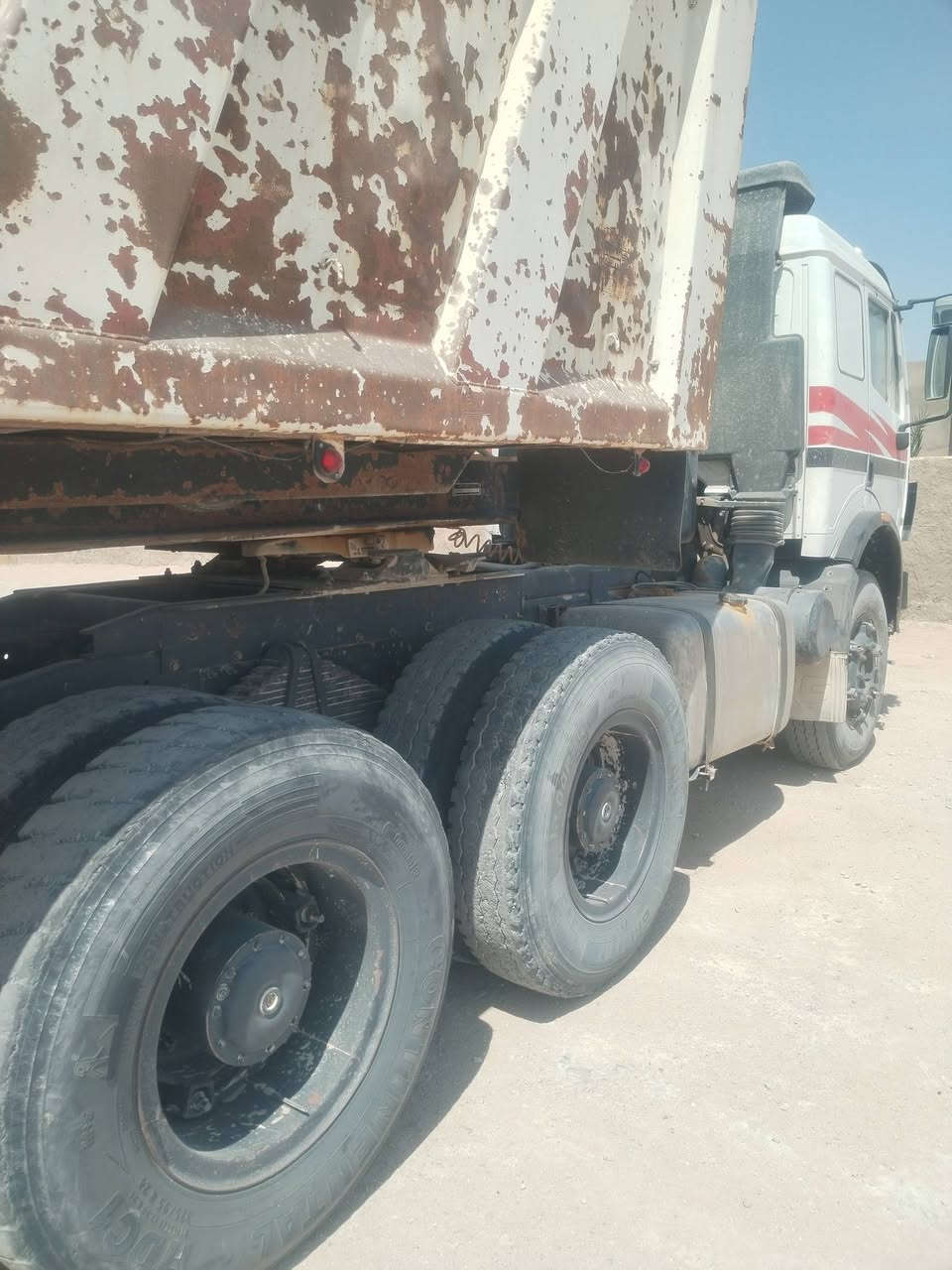 االبيع  مواصفات مديل ٩٨ محرك ٤٤ كير ٢٤٠ مجموعة جيف قيطان رقم نكليزي بسمي شاصي مكفول من الفطر  عربانة علم ٢٠٠٧ سيارة جاهزة تخم تاير المكان السماوة الاستفسار ***********
