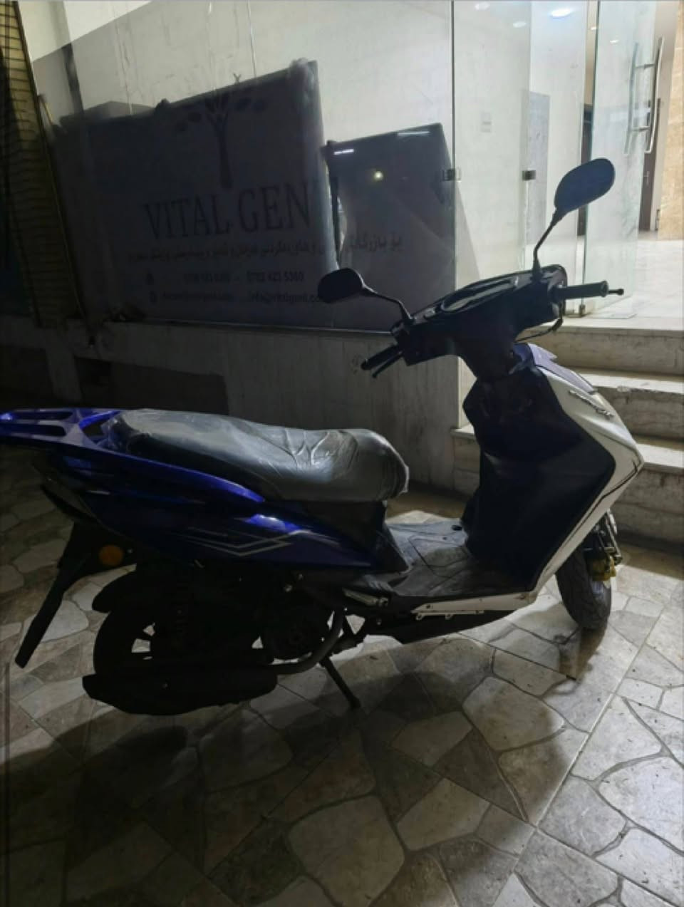 سكنس لد مكينة كبس كهربائيات كلة شغال نكرة سلف  فول نضافة و معتني بل مكينة كلش كل ١٥يوم ابدل دهن ماشاءالله ع دراجة سحب و معدل  فول نضافةسعر٥٥٠ بيها مجال كلش حلو للطيبين🤍***********
