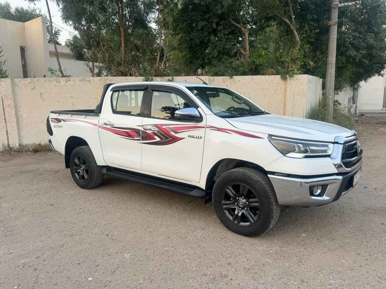 هايلوكس فور ويل • ٢٠٢٣ • رقم اربيل