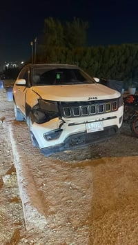 اخوان كومباس موديل ٢٠٢٠ بيها حادث مثل ماموضح بالصوره دعاميه وجاملغ بار...