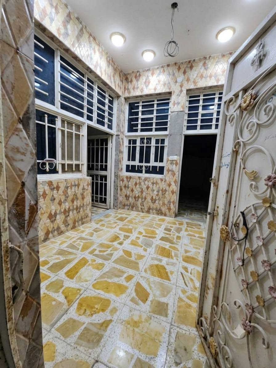 إعلان بيت للبيع
بيت طابقين نظيف وجاهز للسكن للبيع

​المساحة: 100 متر مربع

​البناء: سنة 2016 (بناء بحالة ممتازة)

​الموقع: داخل دربونه

​عدد الغرف: 3 غرف نوم واسعة

​المواصفات الإضافية:
​طابقين بتصميم عملي ومريح
​يحتوي على كافة الخدمات (ماء، كهرباء، مجاري)

​جاهز للسكن المباشر دون الحاجة لتعديلات

الطابق الثاني:غرفتين مع صاله واسعه

​للاستفسار عن السعر أو المعاينة، يرجى التواصل عبر الخاص أو الاتصال على الرقم: [***********]
الموقع الخالصه قرب تقاطع شحييم
