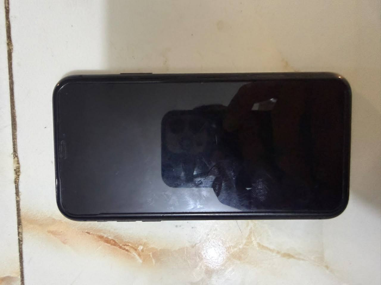 iphon 11 العادي
شرق اوسط
نموذج m
النضافه 97%
الذاكره 128
البطاريه 84
كارتون+ كيبل
السعر 325
الديوانيه
*********** واتس اب
