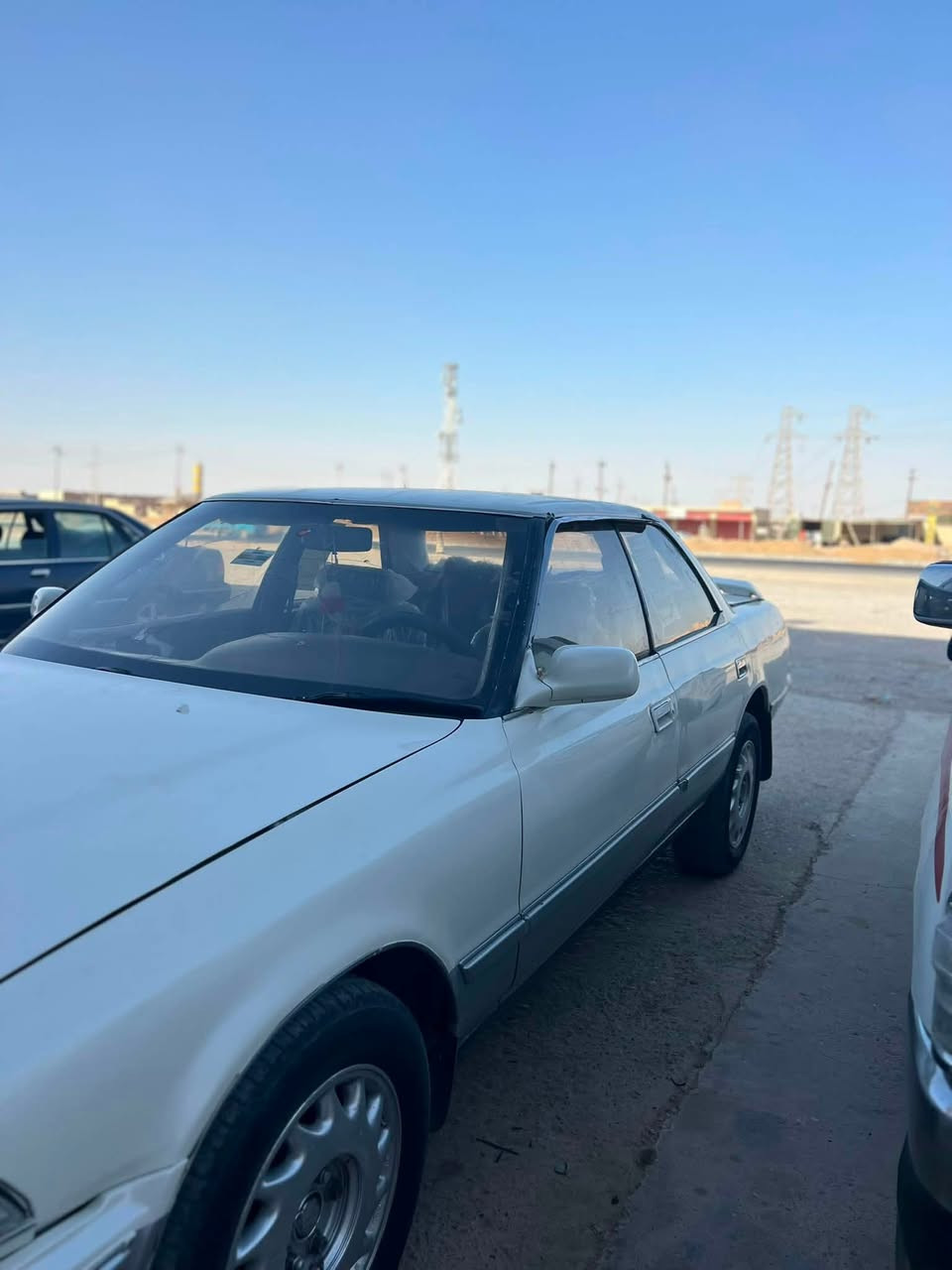 سلام عليكم من رخصت الادمن
مارك مسطره 1991 سياره كير مكينه شرط 

مكينتها بطه 2500 قبل 7اشهر شاده شلعه ونشاط خير من الله

حداديتها جديده 80/100

رقمها صلاح الدين  انكليزي باسمي تريد تحويل تريد وكاله

غرفتها حلوه ممتعوبه 

كهربائيات كله شغاله

مكفوله من كصه ونقل جثه

مابيه ضربه قويه 

مصبوغه حزام جماليه

سعرها 37 وبيه مجال

***********
