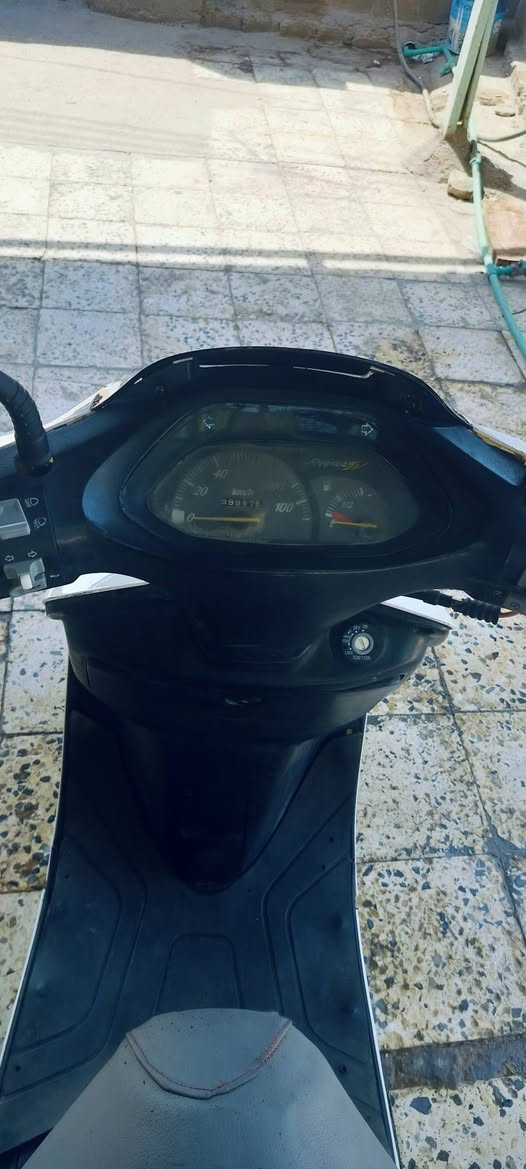 للبيع
دراجه فراشه حاويه
مكفوله من الفتح المحرك
كفر تجاري
كهربائيات كلها شغاله نكره سلف
سعر 750
مكان القرنه
***********
