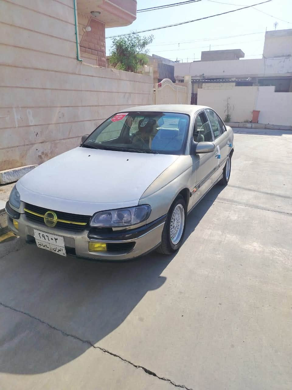 اوبل بزون 1998
گير اوتوماتيك بلاد محرك كبس بلاد 4 سلندر / تخم تايرات جديد / جميع كهربائيات شغال  / صدر جديد / جامات اوتو / بشرط تحويل وغرامات 
السعر 34 وبيها مجال 
مكاني ديالى / خانقين 
***********
