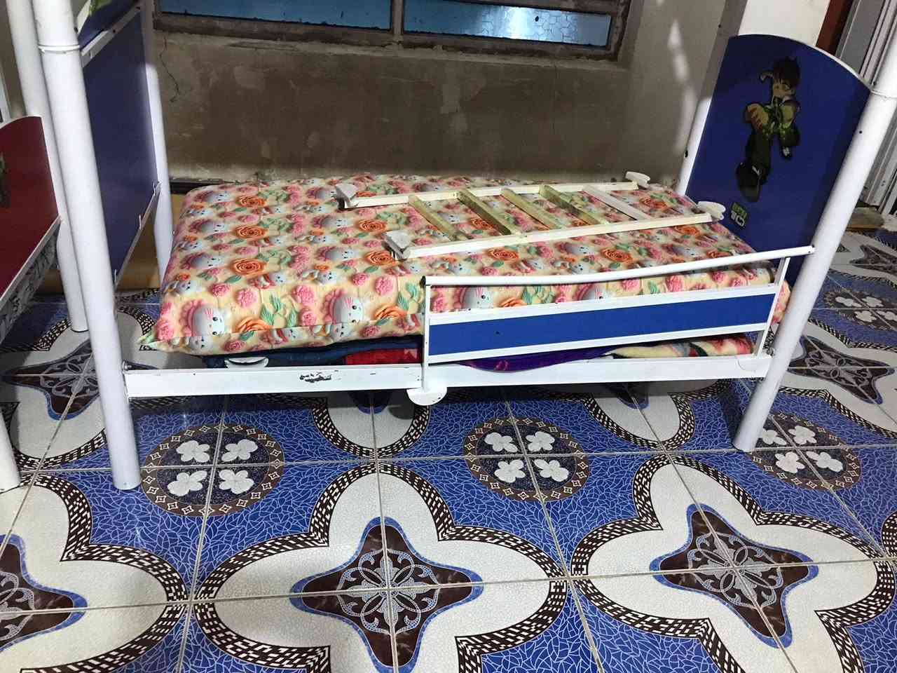 جربايه طابقين بعده جديد السعر ١٠٠
والدواشك عل ١٥ ناصريه مركز ***********
