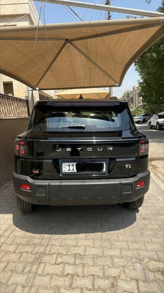 السلام عليكم
Jetour T1 comfort 2026 

- ماشيه 1300 كيلو بعدها زيرو السياره . 

للبيع السعر المطلوب ٣٣ ونص . 

*********** . مرقمه بغداد جاهزه . موقعها بغداد .
