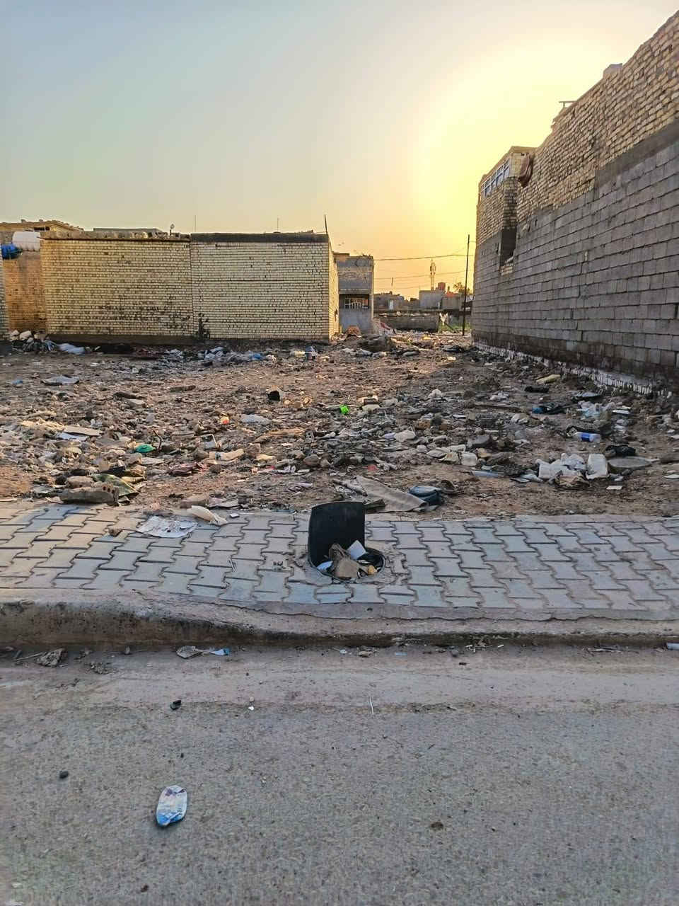 الشعب خلف السده • ٢٠٠م • زراعي