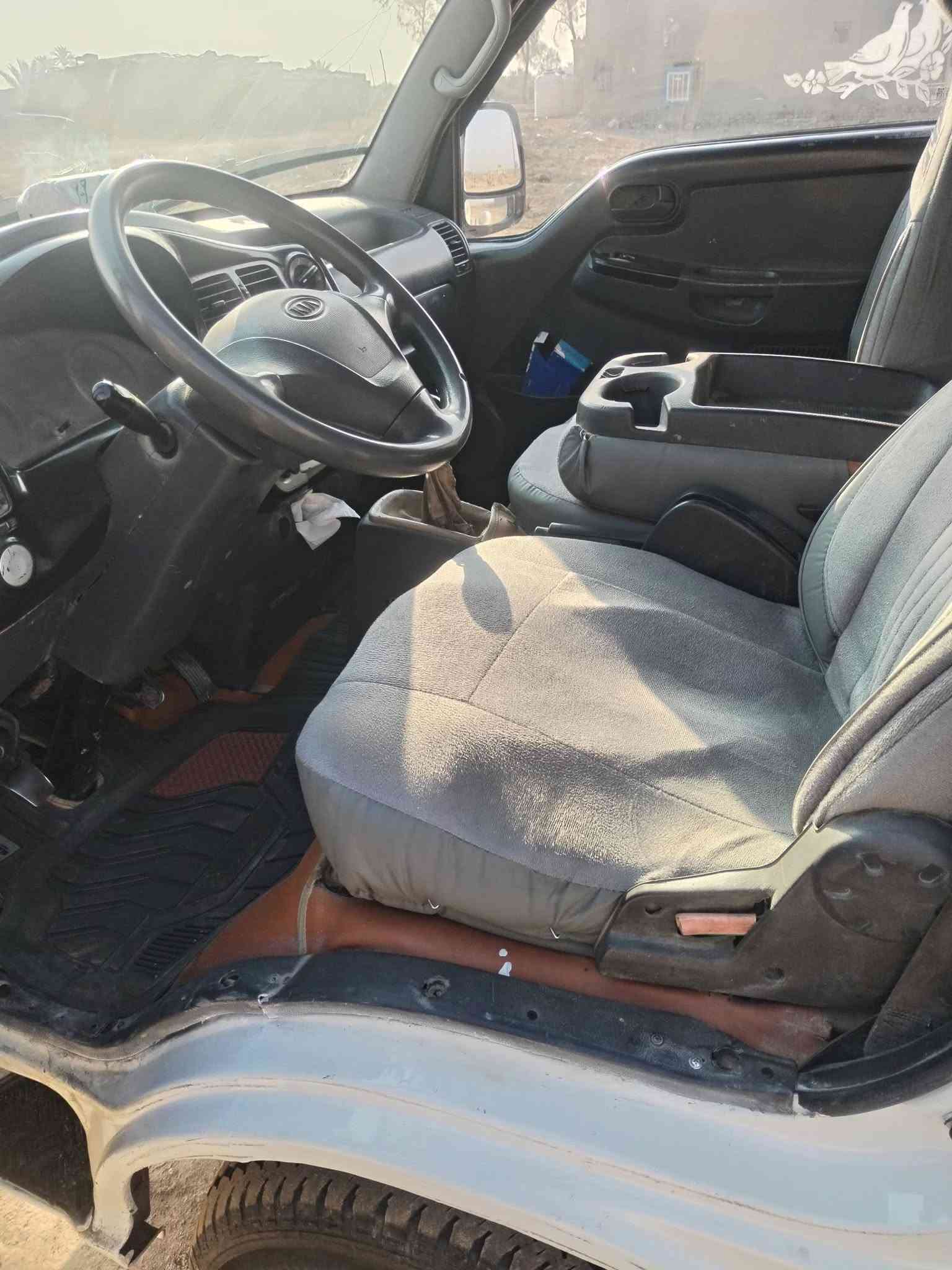 السلام عليكم بومه 2008  مكفوله رقم دولي حلوه السياره وجاهزه مكان السياره بابل  سعر السياره 85،،،،***********
