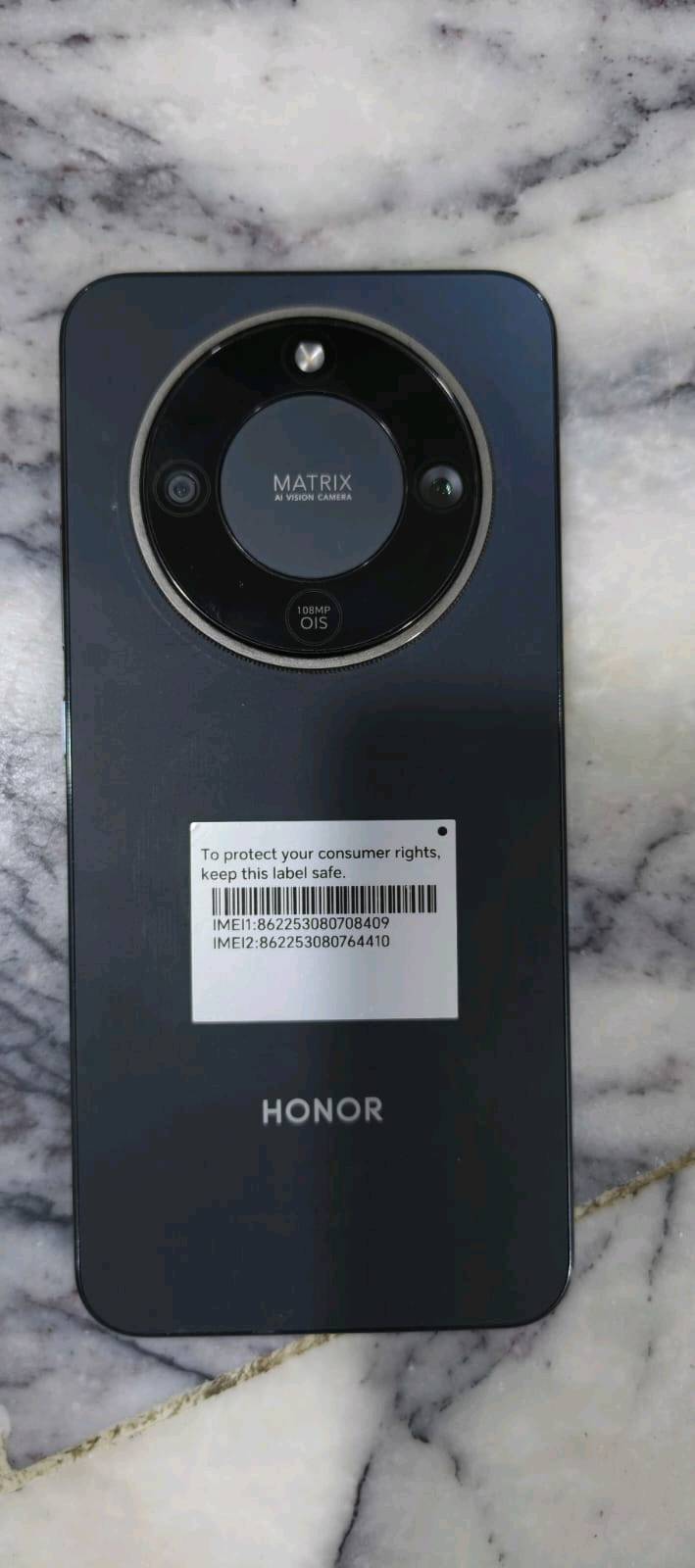 جهاز Honor x9d مستعمل 3 شهور 
اخذتة ب600 اريدة بـ500 وبي مجال
حيل نضيف مابي اي عطل لو شي استعمال خفيف مجرد واتساب وهاهي الجهاز حيل نضيف 
مكاني بغداد حي الحسين للاتصال ***********