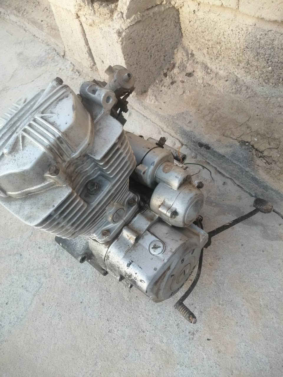 سلام عليكم محرك جمره للبيع نضيف مكانه بابل محاويل ***********
