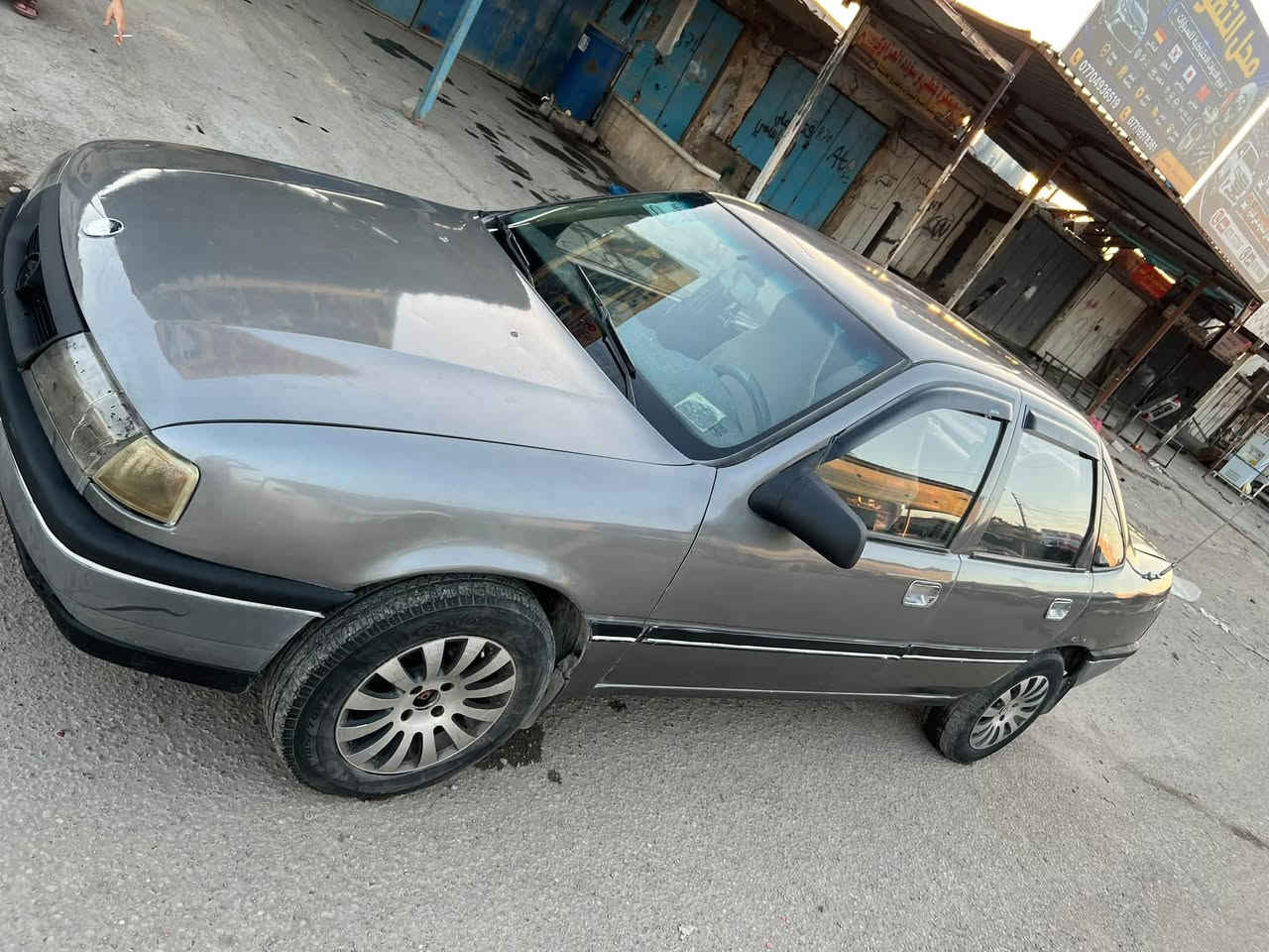 أوبل فكترا موديل1994 محرك 16 
كير ومحرك بل كارتون جدد شرط
رقم صلاح الدين الماني مشروع وطني 
صدر نضيف مشط نضيف تخم تاير جديد 
خياسات ما بيها مصبوغه فقد جمالي 
مكفوله من ضرر او حادث كهربائيات كلها شغاله 
قايش عريض باور شغال دواخلها بلاديه بدون خياس 
غرفتها نضيفه ما بيها شي تعبان السياره ع وضع الشركه
بيع او مراوس السعر 28  مكاني تكريت الديوم 
*********** 

‭***********‬
