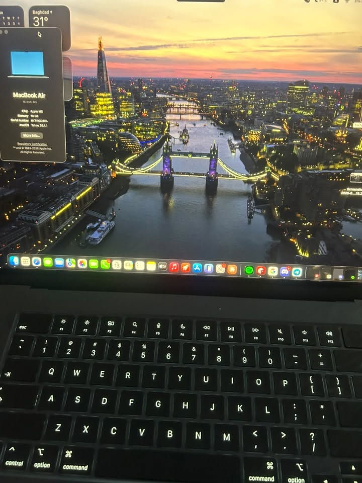 ماك بوك M5 Air
شاشة 15انش

ذاكرة 512

رام 16 

دورات الشحن 13

بطارية 100

كيبورد إنكليزي 

مكاني بغداد الشعب

للاتصال:***********
