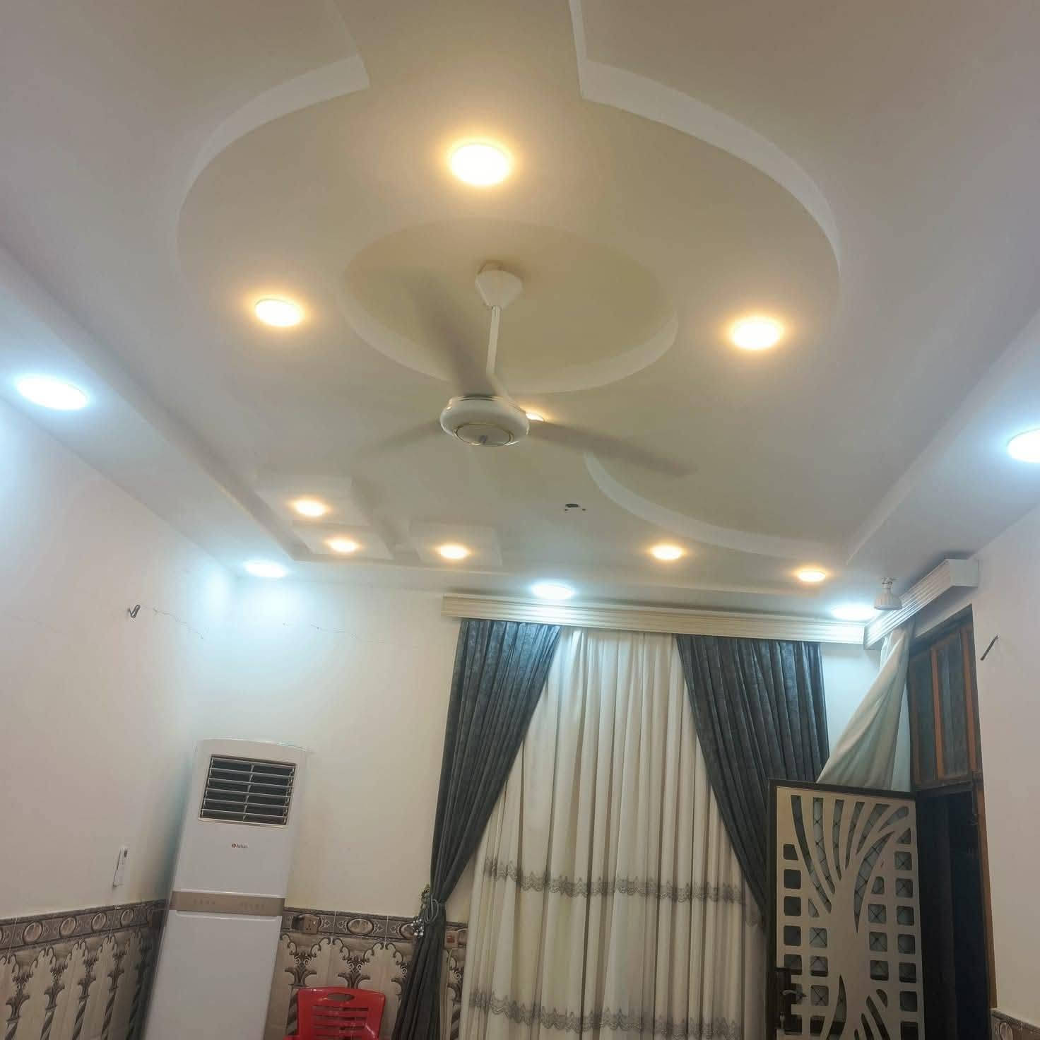 🏠 بيت للبيع مساحة 200 متر بناء 2024 حديث 🏠
يحتوي على استقبال+مطبخ حار بارد+ صاله+ غرف نوم عدد 2+ حمامات عدد2/
 وسعره جدا مناسب 

🗺 الصويرة حي العسكري الجديد 🗺

للاستفسار اكثر التواصل ع الرقم *********** اتصال فقط، رجاءا
