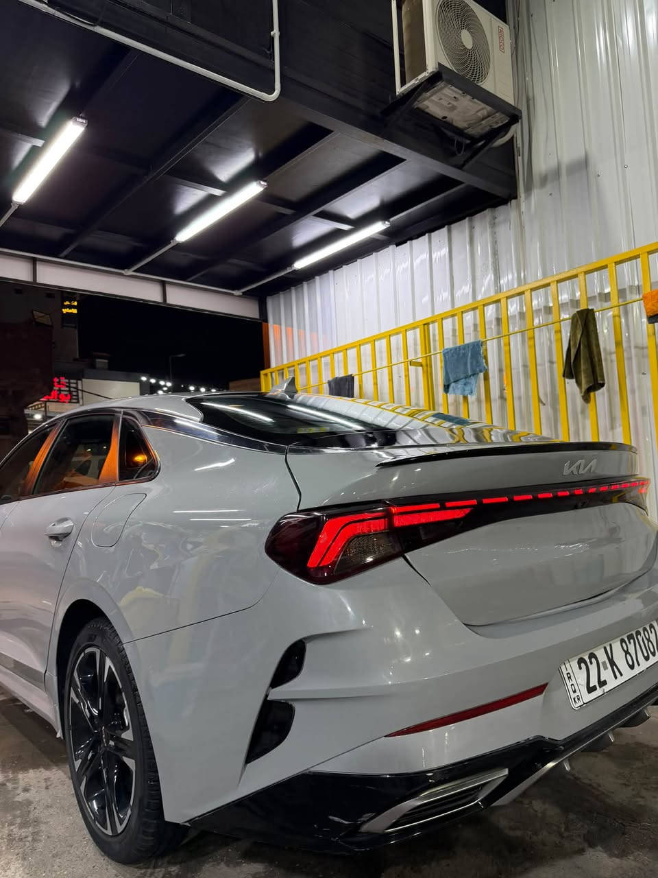🔥 للبيع KIA K5 GT-Line 2022 🔥

🚘 الموديل: 2022
🛣️ الممشى: 34,000 ميل
🎨 اللون: سمنتي مميز
⚙️ المواصفات: GT-Line فول المعروفة، ما عدا البانوراما
✅ الصبغ: قطعة وحدة فقط — قبق جنطة + بارد مكانين
✅ بدون Airbag
📄 السيارة باسمي
🔢 رقم أربيل — تحويل ثانيوم
السعر:155
عنوان: بغداد البنوك/***********
