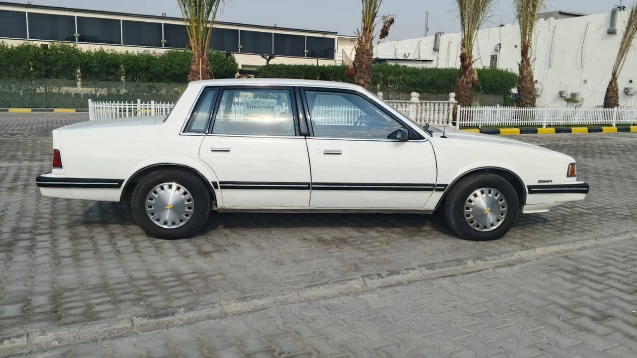 سلبرتي موديل 1989 رقم بغداد
السيارة باسمي و بحالة جيدة 
نواقصها التبريد بي ليك
اذان محرك خالعة
باقي السيارة جاهزة
السعر 44
*********** 
متواجد واتساب بغداد, العراق
