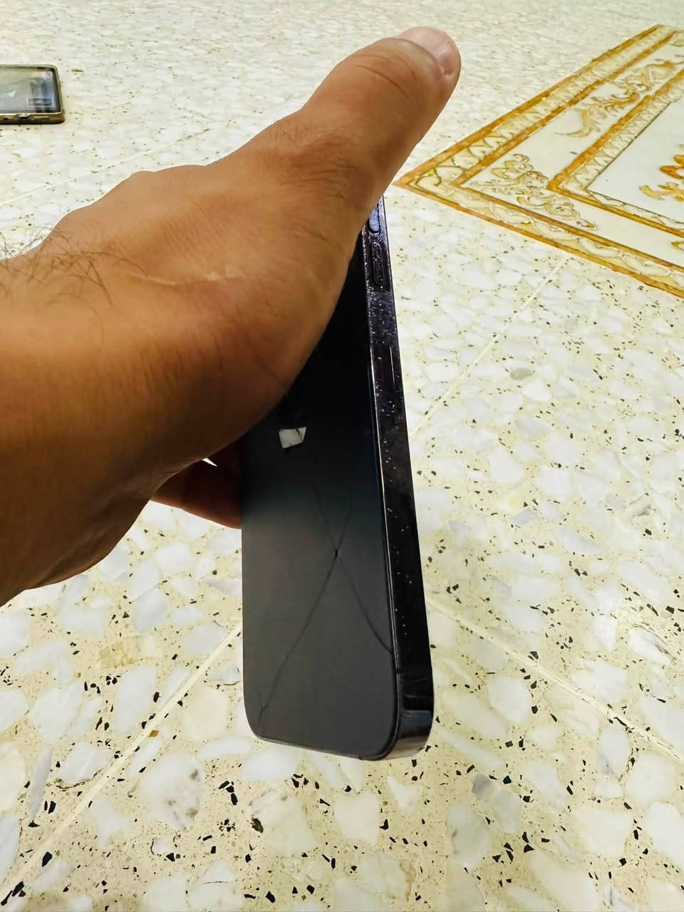 السلام عليكم للبيع ايفون 14 برو ماكس دبل شريحه za. ذاكره 256 بطاريه 79 مستبدل شاشه نوعيه ممتازه  و بطاريه جهاز كله شغال و علفحص فيس أيدي شغال جهاز كامرات صوت سماعه نت كله شغال السعر 535 و بي مجال ((مكاني نجف))  *********** واتساب أو اتصال
