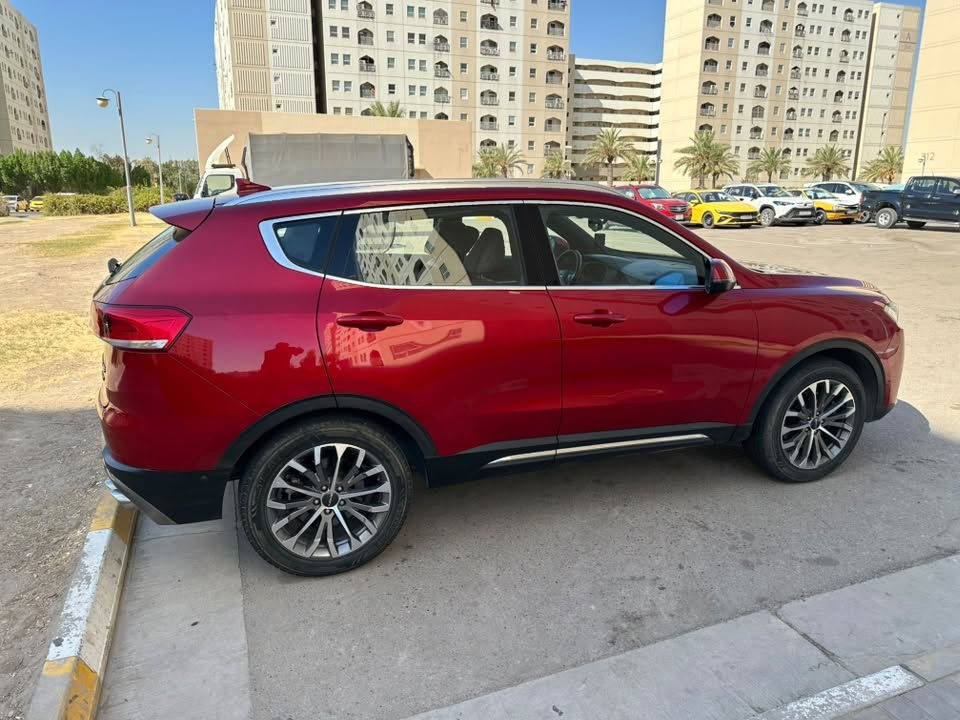 هافال h6 /2020 فول مواصفات رقم دهوك والسياره بأسمي ماشيه 118 الف محرك 2000 تيربو صيانه دائميه بالشركه سنويه لل2030
السياره مكفوله من الضربه والصبغ والبارد كير ومحرك وتبريد خير من الله داخل السياره جديد والكهربائيات السياره كلها شغاله 
كشنات كهرباء ميموري خزن 3 اوضاع وتدفئه سقف بانوراما 
3 انضمه قياده تحكمات ستيرن مثبت سرعه تحديد مسار شفتات،،، اوتو هولد ،،مري كهرباء ،،بصمه كامره 360 درجه حساسات ونقطه عمياء 
السعر 135 ورقه 
***********

