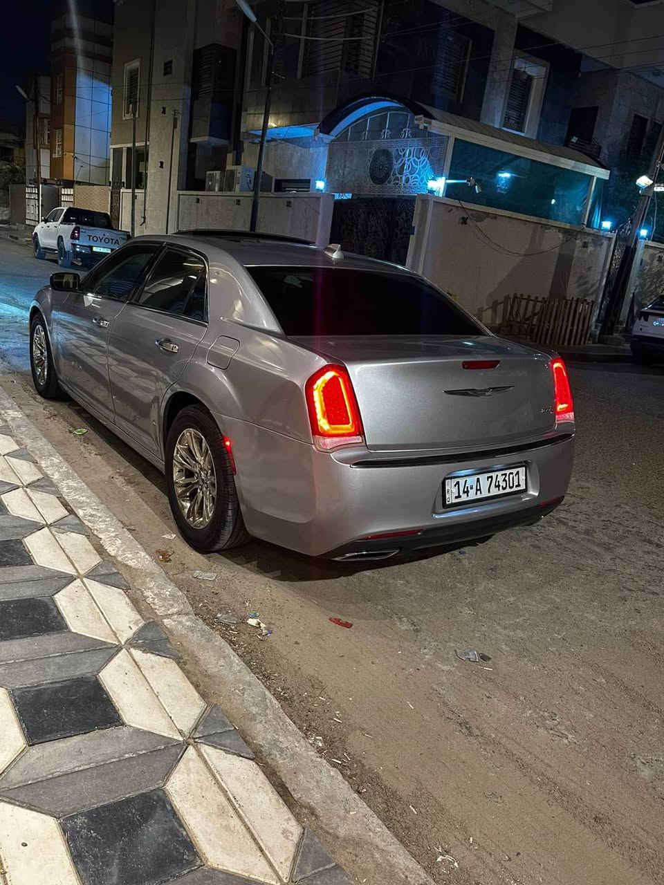 اوباما C300
موديل 2016 اصل 
فئة C
محرك ٦ سلندر 3600
كير ٨ نمر 
حدادة جديدة ستونا مبدليها كامله
 تبريد ثلج
وارد امريكي حادثها بالصور
بانوراما 
بردة خلفية
خزن ميموري
بصمه ابواب
فول مواصفات
السيارة جديدة ما مشتغله خط 
تسجيل جديد
مكان السياره البصرة
رقم بصرة باسمي تحويل ثاني يوم هزة جديدة
السعر 195 وبي مجال 
اي استفسار *********** , *********** البصرة, العراق

نص مكتوب في الصور:
- 67218343