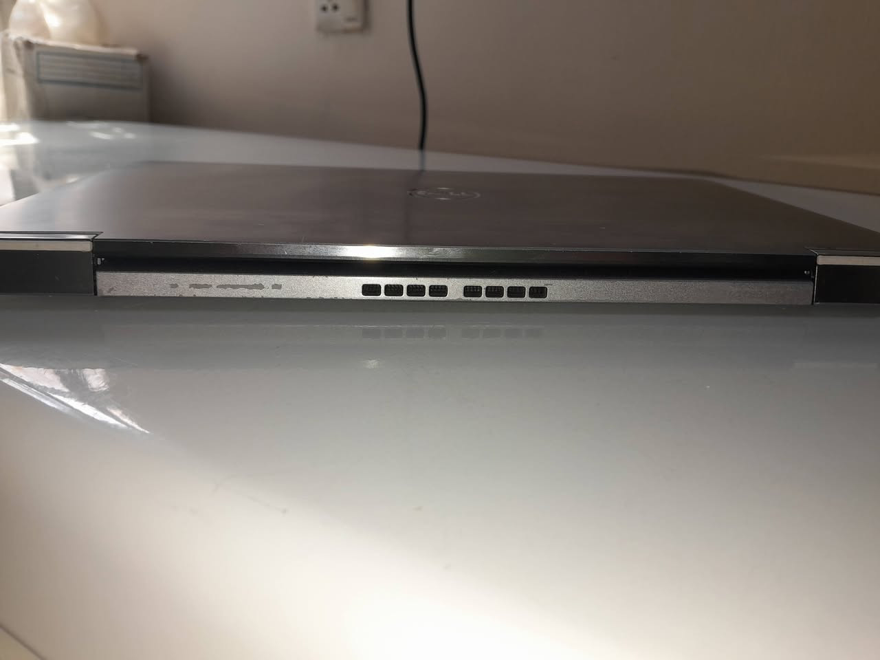 بيع مستعجل لابتوب خفيف 
Dell latitude 9410

المعالج : i7 10th
التخزين : ssd M.2 512gb
الذاكرة : 16 gb ram
الشاشة : 60hz لمس قلاب
 Windows 11 مفعل اصلي
فيها مكان مخصص بالابتوب تكدر تحط فيه بطاقة مصرفيه وتستخدمها فيه.
ملحقاته : شاحنه من dell اصلية تايب سي و شنطه خاصه الابتوب .

السعر 400 وبيه مجال.
المراسله واتساب فقط لا يوجد بالفيس بوك
***********
