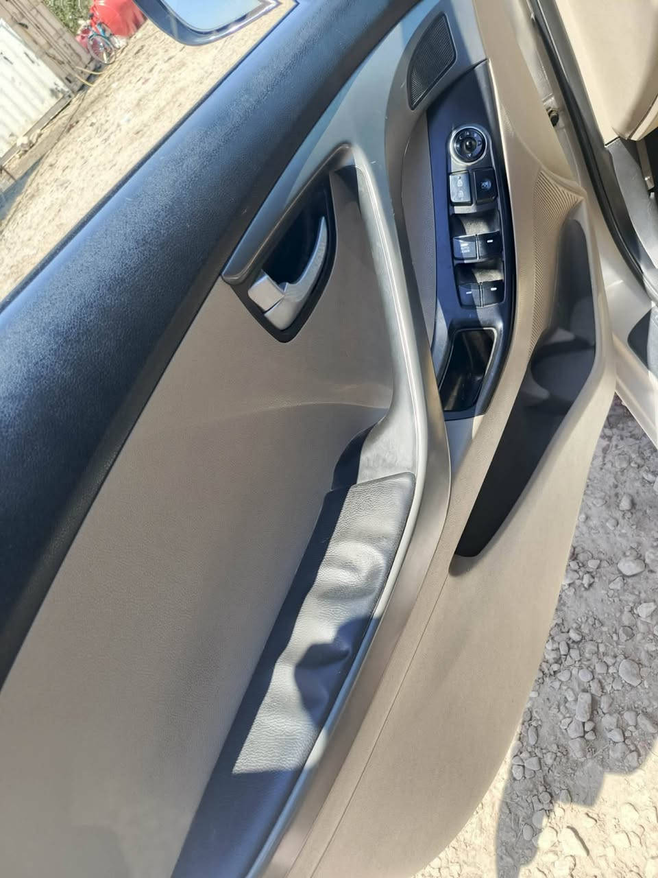 سلام عليكم النتره بيع او مراوس موديل ١٥ مكفول ماعد باب صبغ محرك ١٦٠٠ خليجي مكاني مشخاب هاذا رقمي***********
