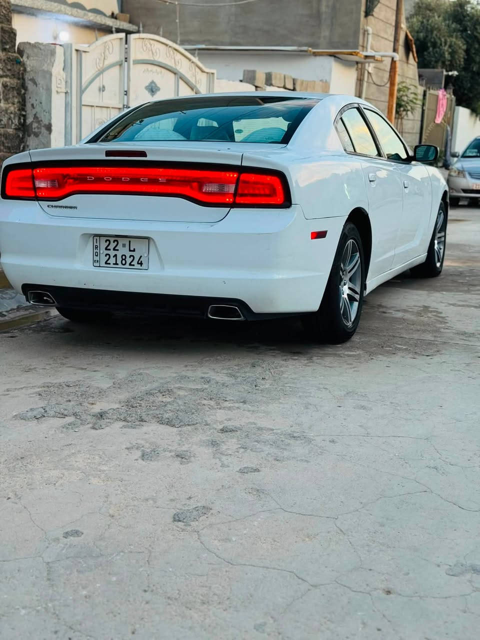جارجر ٢٠١١ رقم اربيل
كير مكينه حداديه اكسل تخم تاير كله خير من الله
منضومه تبريد كله جديد 
السياره بيها ٣ قطع 
بأسم صديقي ثاني يوم تحويل او وكاله
السعر 135 وبيها مجال بسيط 
مكاني كركوك
للاسفسار ***********
