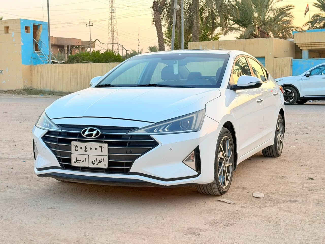 السلام عليكم النترا موديل 19 خليجي رقم اربيل كفاله عامه ماشيه90 فول مواصفات 1/1السونار مرفوق مع الصور مكاني الديوانيه/ المهناويه 
*********** 
***********
السعر 158
