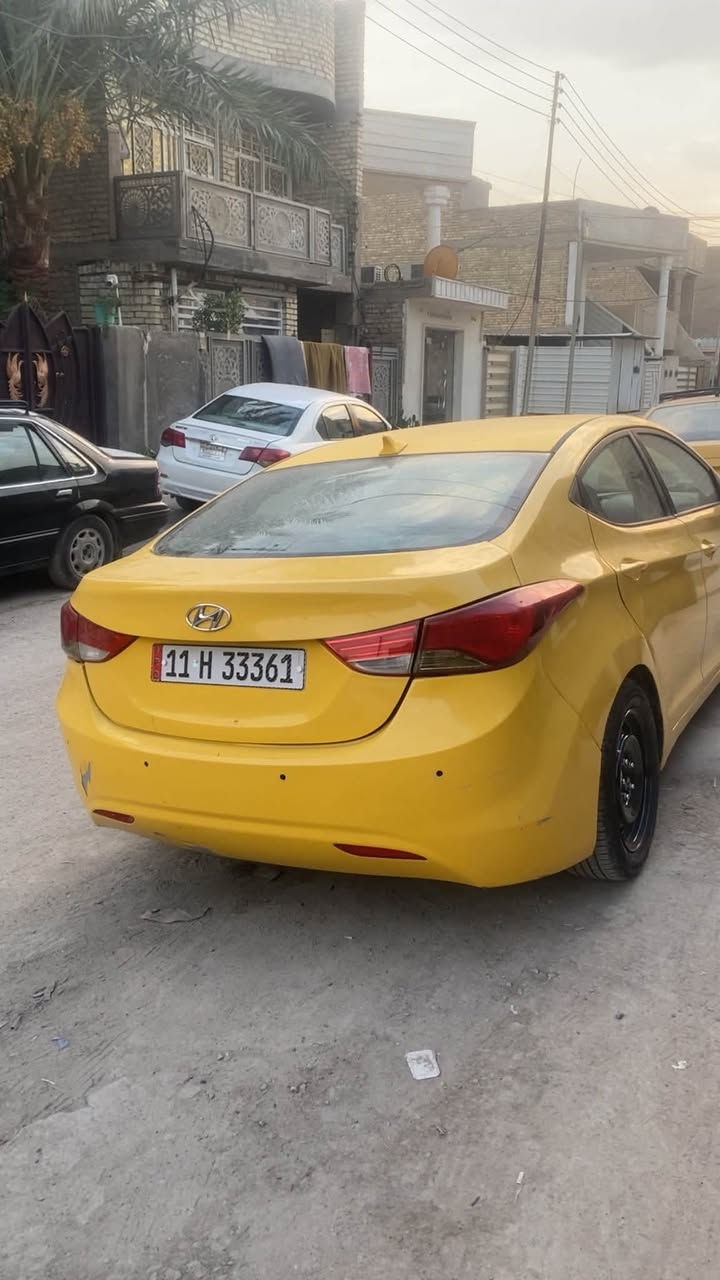النترا • ٢٠١٢ • حادث خلفي