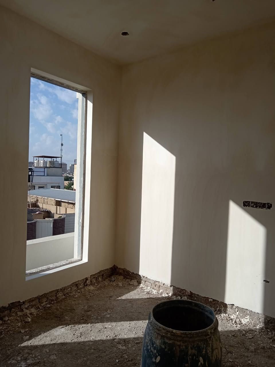 مقاول • بناء
