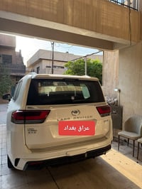 لاندكروزر VXR • ضمان • ٢٠٠٠٠ كم