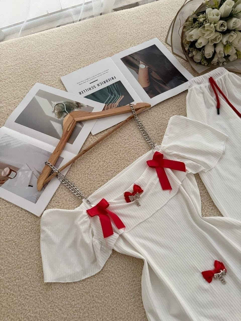 لاحجز واتساب ***********
تراك العروسة👰🏻‍♀️
خامة فانيل صيفي 
38-40-42-44-46
توصيل جميع محافظات العراق 🚙
