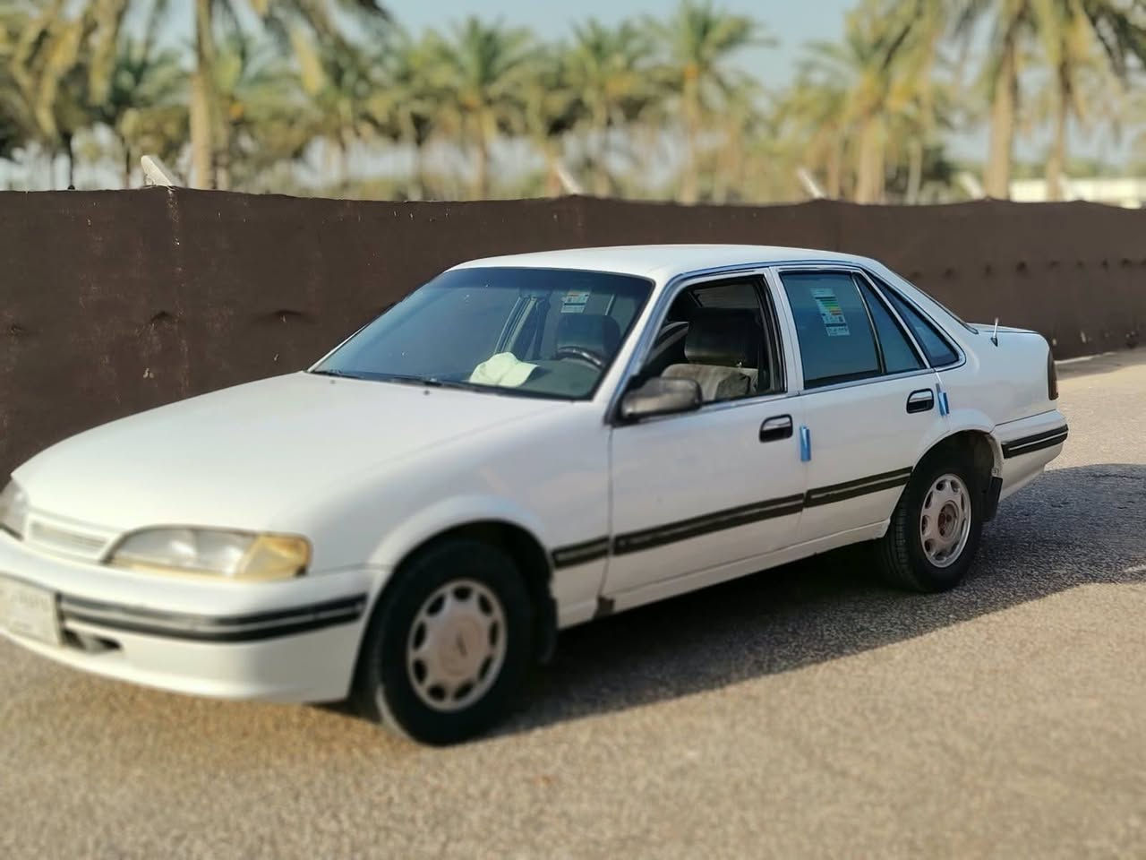 السلام عليكم 
سياره دايو برنس 
موديل 93 
سياره جديده وجاهزه 
ادامه كامله جديده 
نقص تبريد فقط 
حداديه جديده 
محرك كير خير من الله 
رقم بغداد تحويل ثاني يوم

سعر السياره 32 وبيها مجال 

مكان السياره بابل  
للاستفسار اكثر اتصل وبيك خير وتدلل 

*********** اثير 

*********** واتساب فقط 

وتحياتي للجميع 🙏🏻
