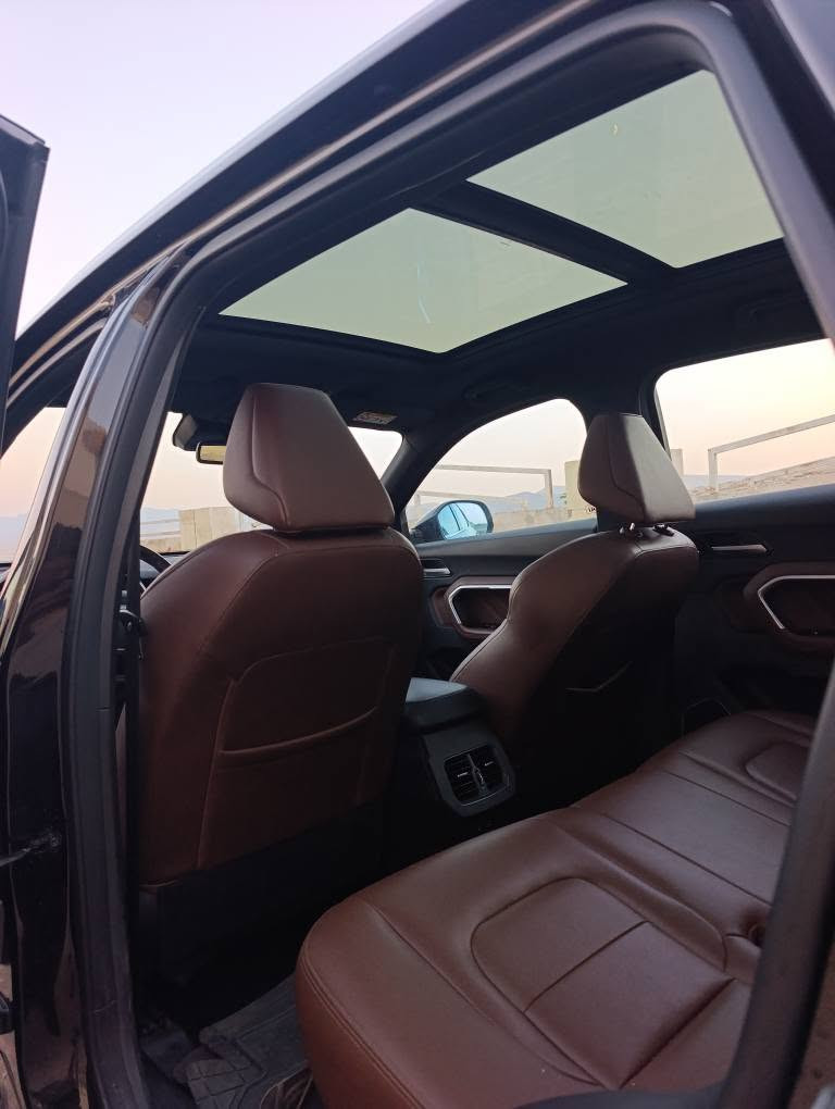 HAVAL  H6 2019
بێ بۆیاغ  بێ پارچە گۆرین 
گێر و مەکینەی بەشەرت 
رەقەم و سەنەوی نوێ 
مەکینە 20 و تۆربۆ 
مواسفات فول 
پانۆراما 
ناو قەیسی 
سوکان ڤۆلیۆم 
دەشبول لید 
پێنچ کامێرە 
کامێرە 360
شاشە ئەلیکترۆنی 
بریک بەسمە 
ئاوینە رادار 
کوشین جلد 
کوسین کارەبای 
کوشین خزن 
کوشین هیتەر
لایت لید 
تەبرید مەرکەزی 
سێ مۆد  ئیکۆ . نوڕماڵ . سپۆرت  هتد .....

*********** أربيل, العراق
