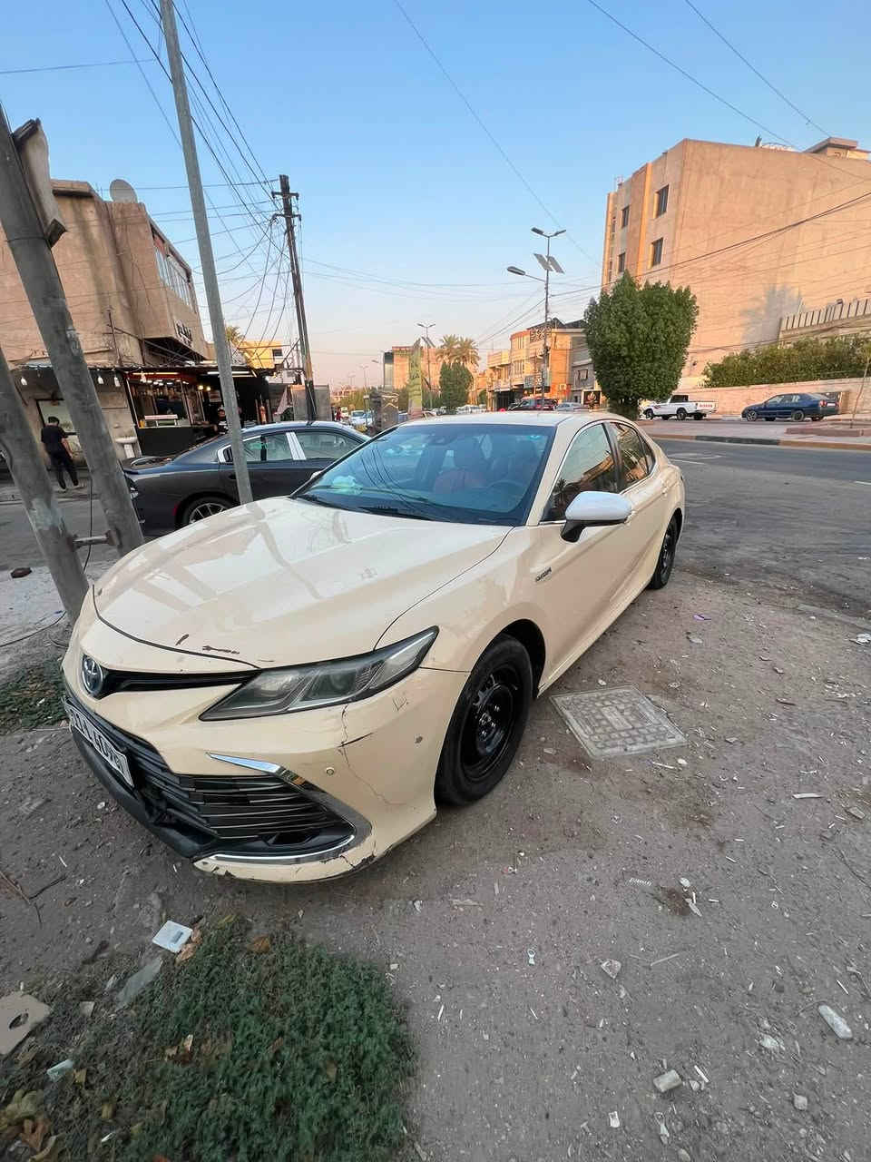 كاحري 2020 مسجله 22 بسمي السياره شرط التحويل
السياره بيها ضعف بطاريه فقط 

مصبوغه عام اثر ستيكرات تكسي دبي مكفوله من المعجون 

داخل احمر تبريد ثلج محرك خير من الله سياره جاهزه 

مكان بغداد رقم بغداد انكليزي سنويه مجدده هزه جديده 

رقمي ***********

السعر 110 وماكو هيج اسعار

بيها مجال للشراي
