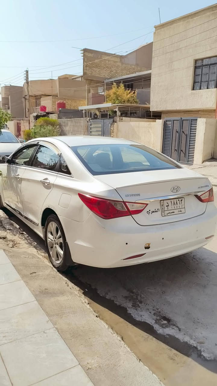سلام عليكم سوناتا 11 خليجي كفالة من الصبغ 
.كير ومكينة ما مفتوحة
 مكينة 2000 لو 2400 ما ادري كلمن يحجي شكل 
الموقع بغداد 
السعر107 بيهة مجال  
***********
***********واتساب
كلشي مبين بل صورة
للبيع او مراوس
