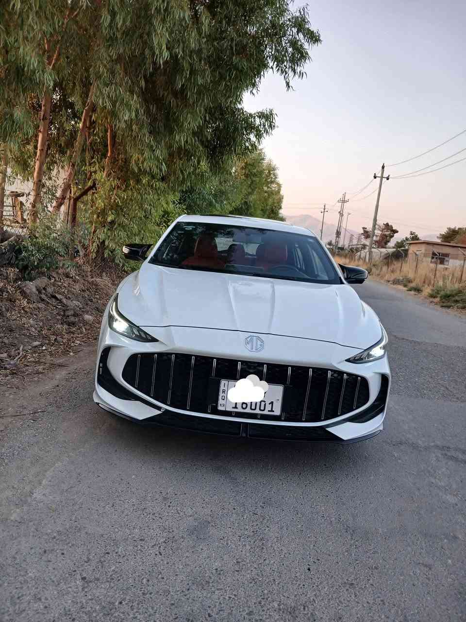 MG GT مۆدیل 2025 بیلاد ناوو سووری کووشن کارە با 25 هە زار ڕۆشتوە بە رمە جە ی دیلکۆش کراوە ساعری 117 معامە لە یە کە م ***********
