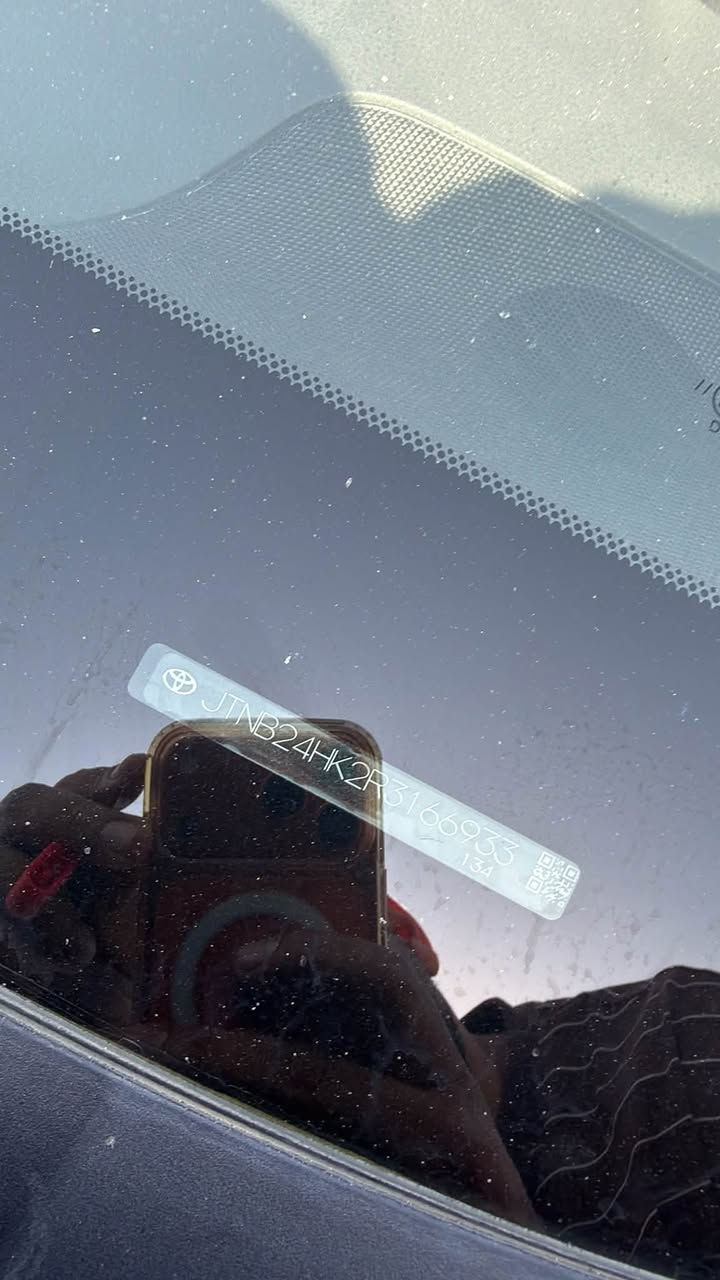 كامري هايبرد 2024 ياباني وارد خليجي 
ماشيه 65 الف ضرر صندوك  محرك 2.5 
مواصفات GLE
سعر 220 $. بغداد مكانها رقم الهاتف ***********
