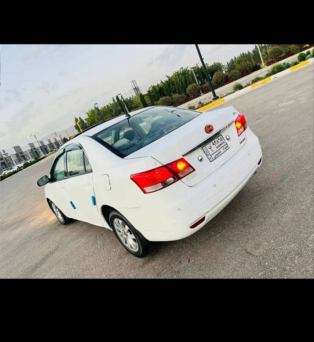 ...﷽ ...
بـــــــــۆفـــــــرۆشـــــــــــتــــــــــــن

***********
BYD G3 
سعری\٣٤$کەمێ مەجال
گێڕو مەکینەی کامری
 سڵاید جوارجام کارەبا حاسە
جۆری سەیارە /بیوادی ج سری
مۆدێل/2013
گێڕو مەکینەی کامری
گێڕو مەکینەی بەشەرتی فیتەر
سەنەوی جنوب 
بەشەرتی ئەوەلیاتو حاسیبە
کارەبای  مەزبوت
ناو زەرد کوشن جلد  سڵاید حاسە سڵاید
ناوی لۆک هەیکەلی نمونە
پێشو دوای مەزبوت 
بێ تەقەورەقە
بێ دەعمو لێدراوی 
دەعامی بۆ دەعامی بەشەرت
شوێن جەمجەمال
*********** شمشمل, السليمانية
