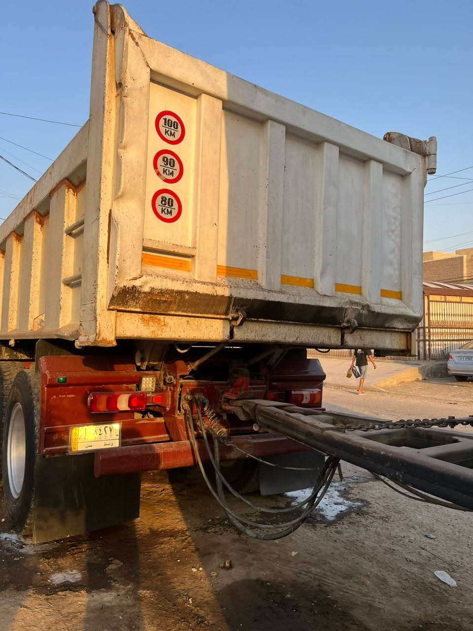 شرط التحويل تلث لوحات  السيارة للشغل مباشرتآ
***********
