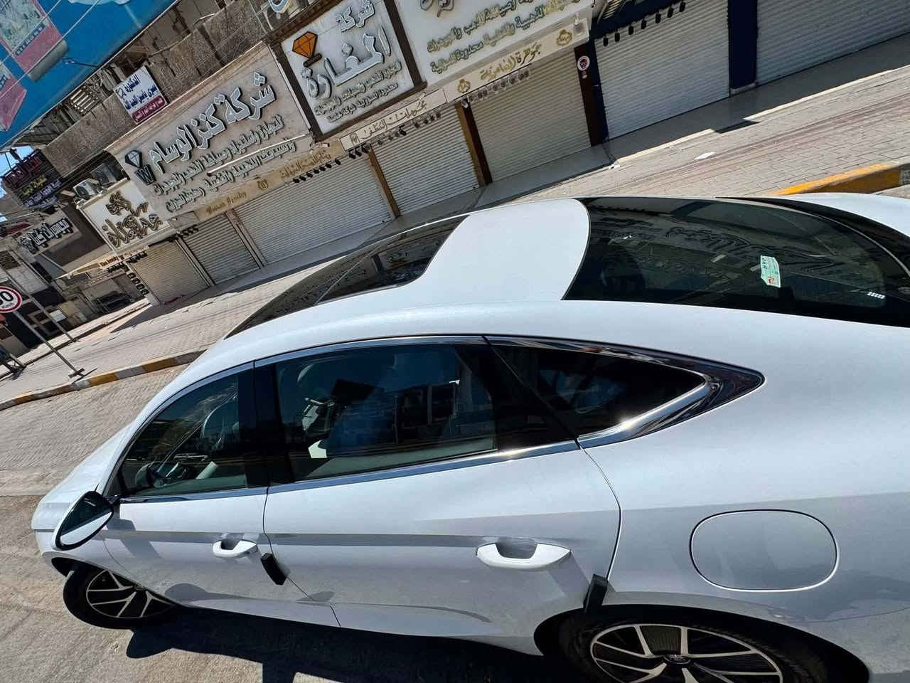 #اخت_الزيروووو

للبيع BYD 2024 
كن ال  QinL بانوراما وبطاريه 120 
بصمة  تشغيل عن بعد+كراسي جلد وكرسي السائق كهرباء
5 كامرات +كامرا3D
حساسات 6
12 ايرباك 
بطارية كبيرة120 
شاشة كبيرة دوارة 
خزان وقود65
ارضيات حوضية شادلها اني وتلبيسة للكشنات ابيض مسويلها 
وباقي المواصفات معروفة 
ماشية26 حقيقي 
مكفولة عده رصعتين لو 3 اثر حصو ممبينات ابد  
الرقم :***********. اتصل وتدلل مكاني بغداد

لمعرفه السعر سوي تعليق

لبيع سيارتك راسلنه والباقي علينه

ملاحظه ♦️ مدير الصفحه غير مسؤول عن بيع وشراء واصوليات السياره نحن فقط صفحة لنشر السيارات
