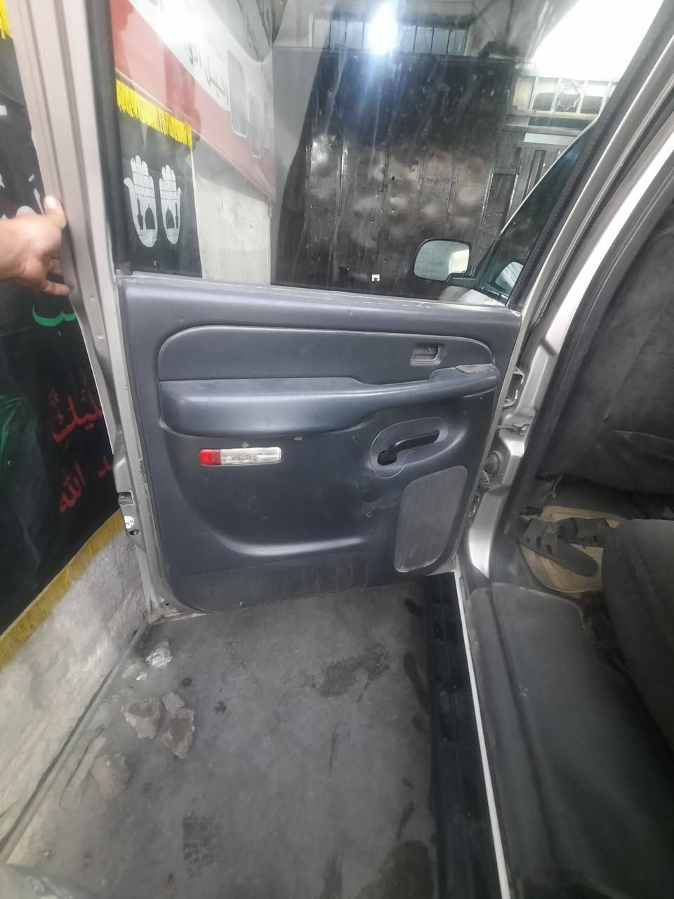 سلام عليكم سياره يوكن ٢٠٠٢ فحل محرك ٥٣٠٠كير ١٠٠٠ سياره لون شباني لاصلي نصبغت بيض أجره بس سياره هسه خصوصي بس باقي صبغه ابيض رقمه انبار مشرع وطني بسمي سياره محرك وكير وكسل كفاله سياره بيه شخوط شويه بل بيبان كفاله من ضربه سياره عطله بس طوافت لبانزين سياره تخم تاير جديد سياره موجوده بغداد شعب سعر سياره ٧٥ وبيه مجال حك جيه رقم صاحب سياره *********** ملاحظه مكلف بل نشر رقم صاحب سياره موجود
