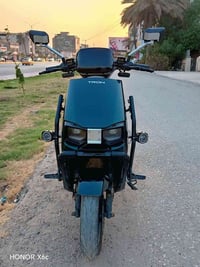دراجه شحن • كهربائيات • زنون