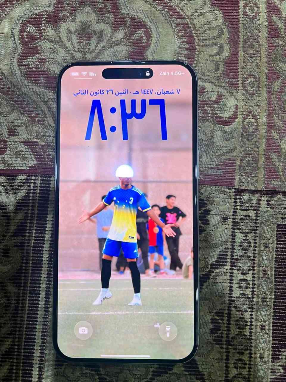 السلام عليكم ايفون ١٥ برو ماكس شرق اسط مامفتوح مكفول من كلشي بطاريته ٨٩ للبيع الشراي يجي خاص وبي خير ويدلل السعر خاص المكان نجف ***********

