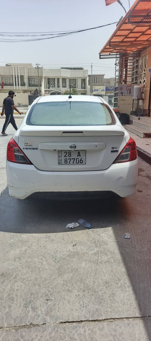نيسان فرسا موديل 18 باتري جديد حداديه تخم تاير دوشمه جديده  سياره داخله هسه سنويه 2030 شاشه كامره دوار مانع نزلاق تحكم ستريرن تحكم مري خير من الله تعال شوف بعينك  سياره حادثه جاملغ وباقي نفسه شويه بارد باب الخلفي  تعال وشوف كدامك كلشي موضح بصور  رقم نكليزي بسمي مكان الديوانية رقم موبايل  واتساب  ***********
