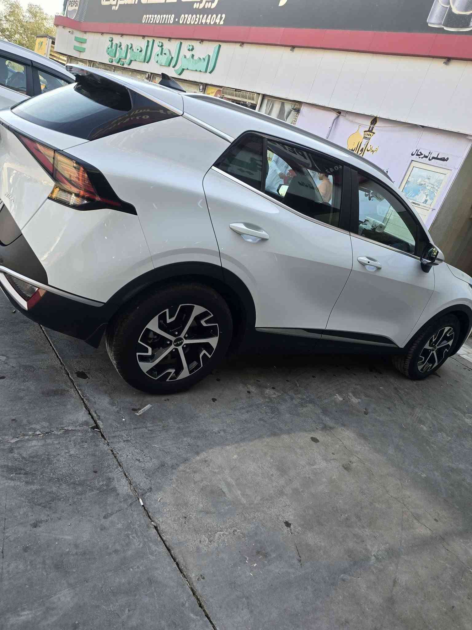 تحيه طيبه اصدقائي سبورتج موديل ٢٥ خليجي مكفول بعدها بضمان الشركه السعر ٢١٠ مكاني واسط نعمانيه للاستفسار الاتصال بالرقم ***********

